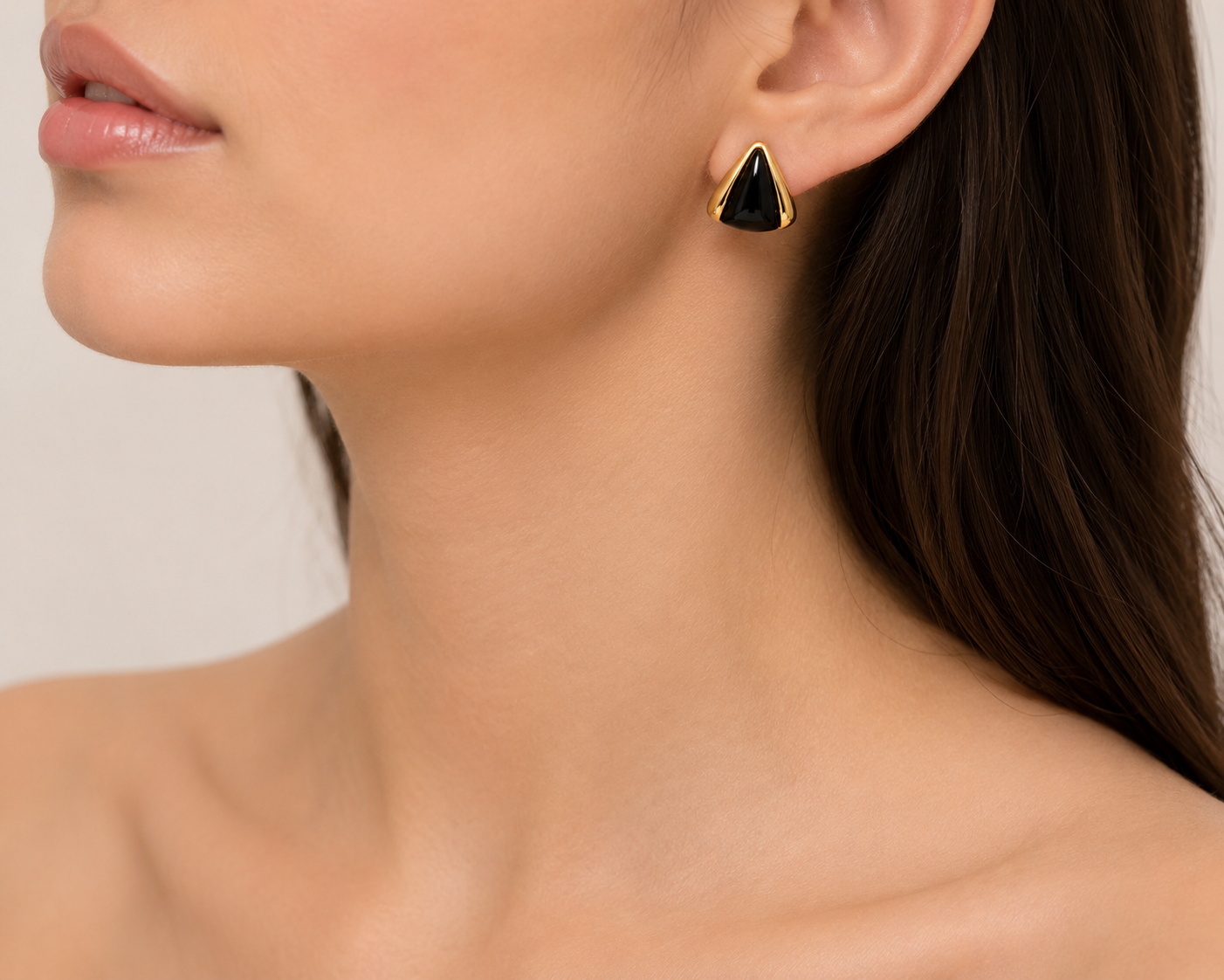 Noir earings