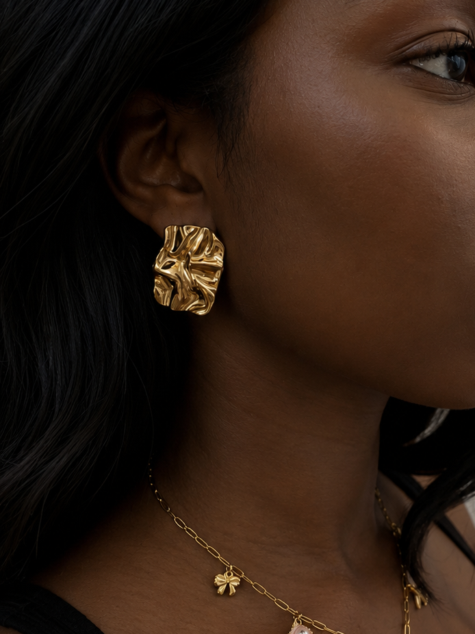 Beauty earring