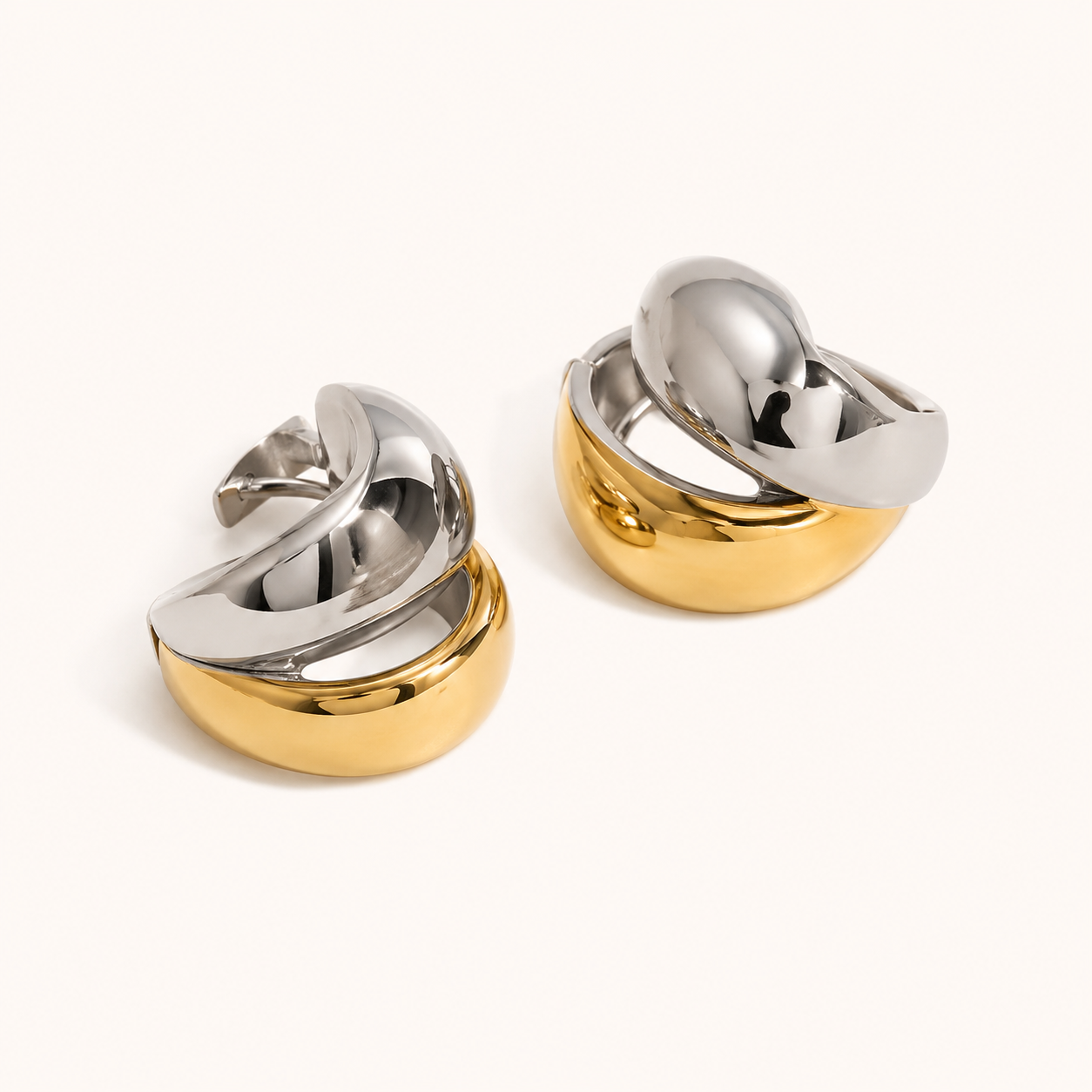 Colette ear cuff